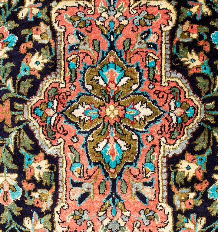 Carpets 2 pcs Ghom silk approx. 77x58 cm and 75x55 cm.