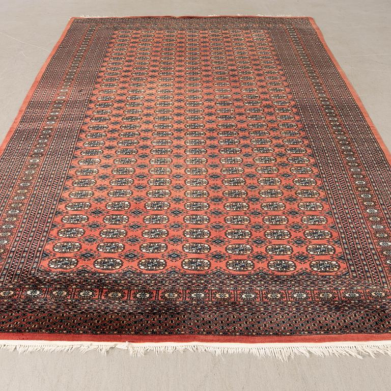 Matta, Orientalisk, 306 x 224 cm, old.