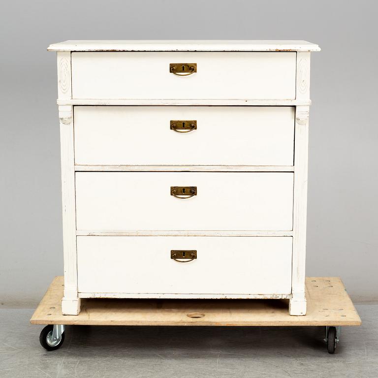 A Jugend chest of drawers, circa 1900.