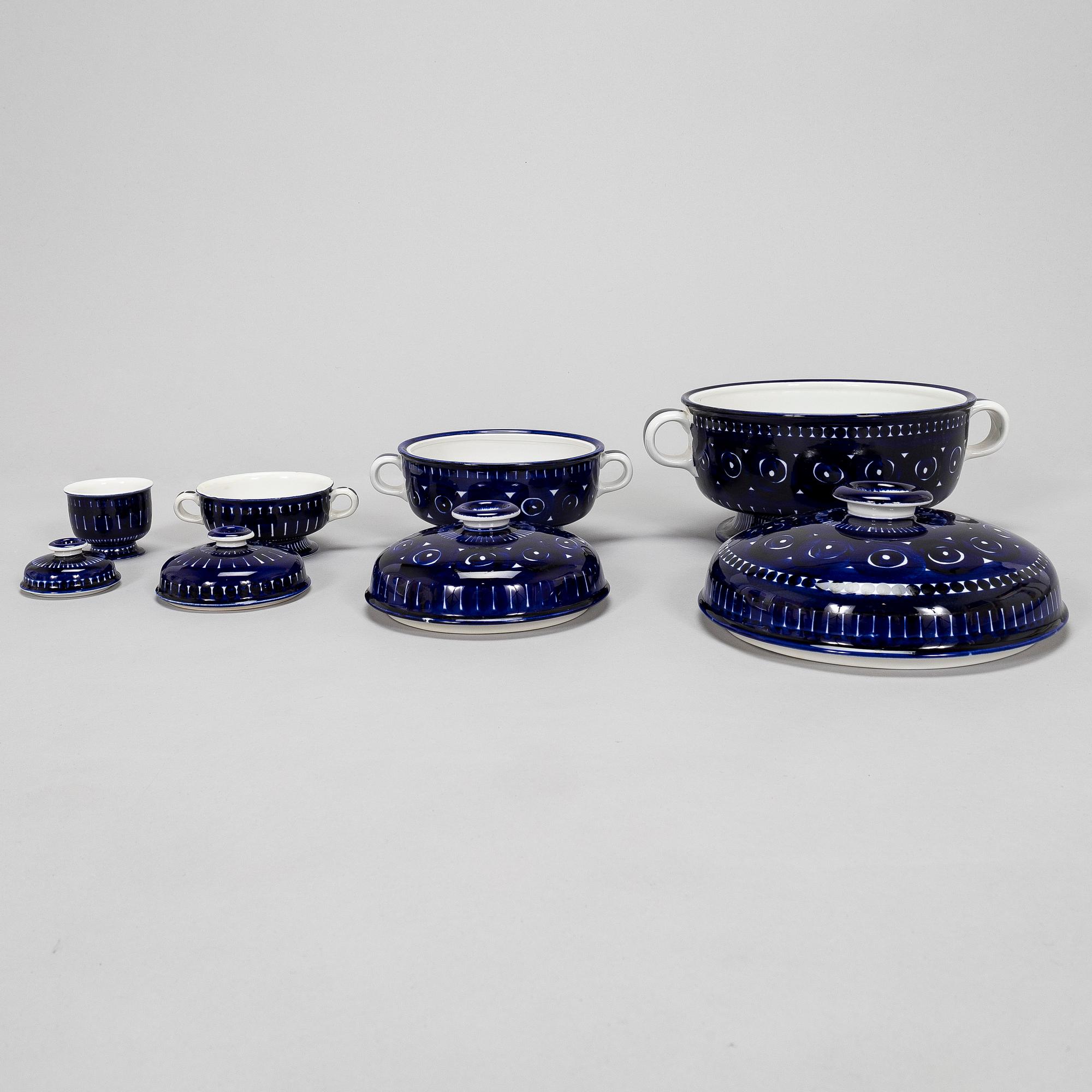 Ulla Procopé, servis, 86 delar, "Valencia", porslin, Arabia.