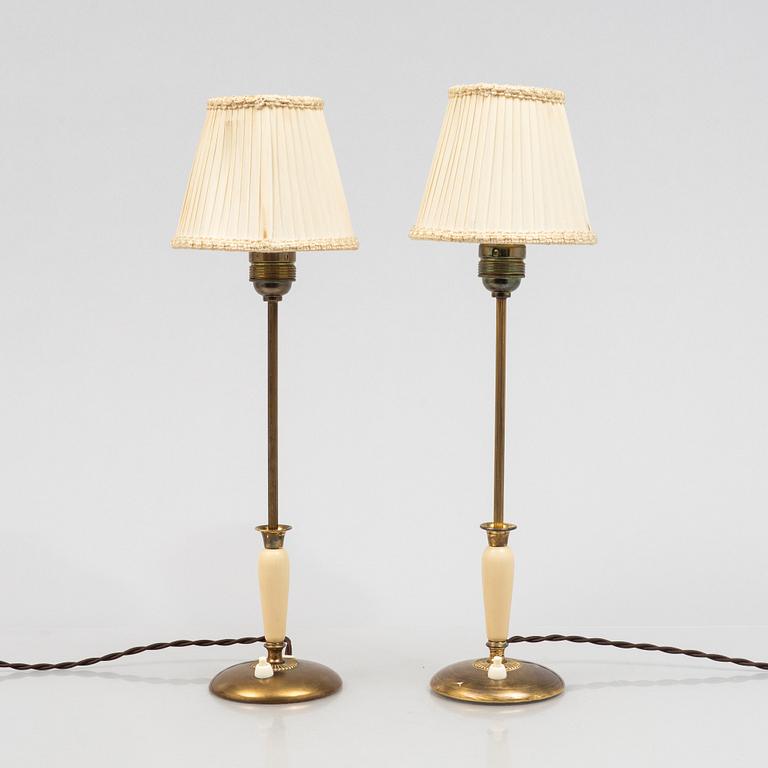 Bertil Brisborg, a pair of table lamps model "32149", Nordiska Kompaniet, 1940s-50s.