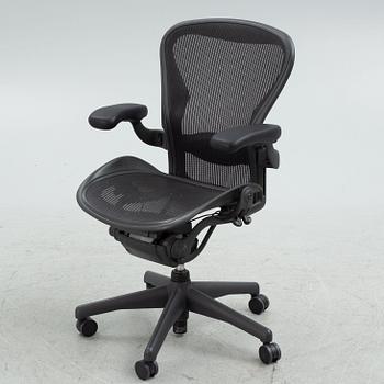 Don Chadwick/Bill Stump, skrivbordsstol, "Aeron", Herman Miller.