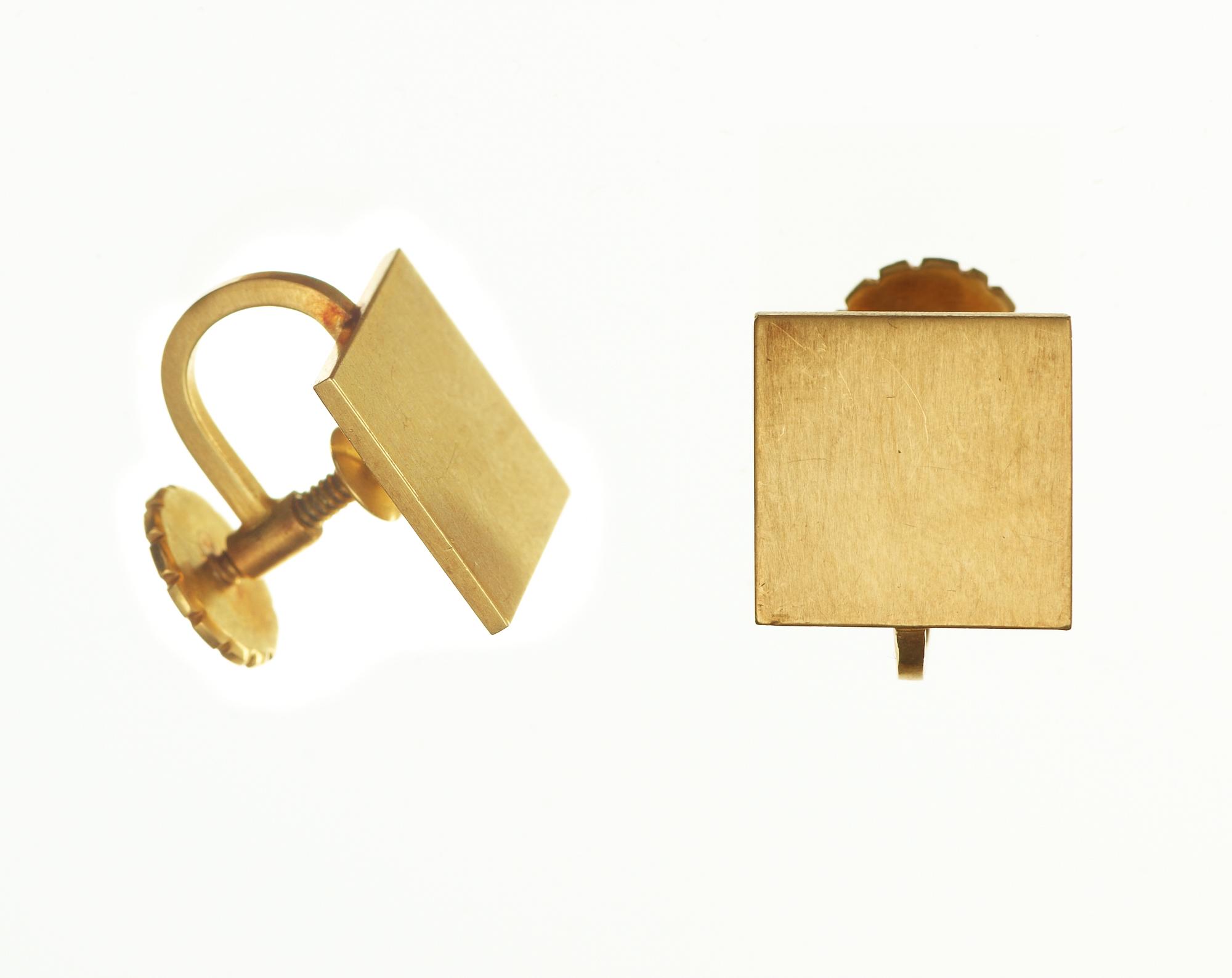 Wiwen Nilsson, A Wiwen Nilsson pair of gold earrings, Lund 1956.