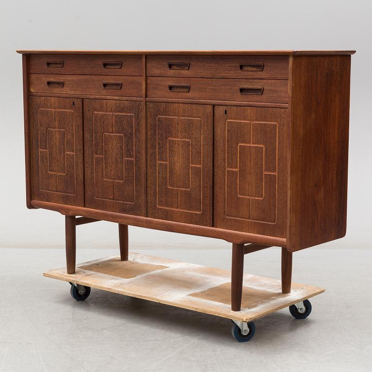 SIDEBOARD, Brødrene Sörheim Møbelfabrikk AS, Nesttun, Norge, 1960-tal.