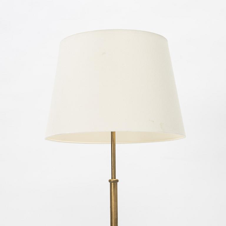 Josef Frank, golvlampa, modell 2326, Firma Svenskt Tenn.