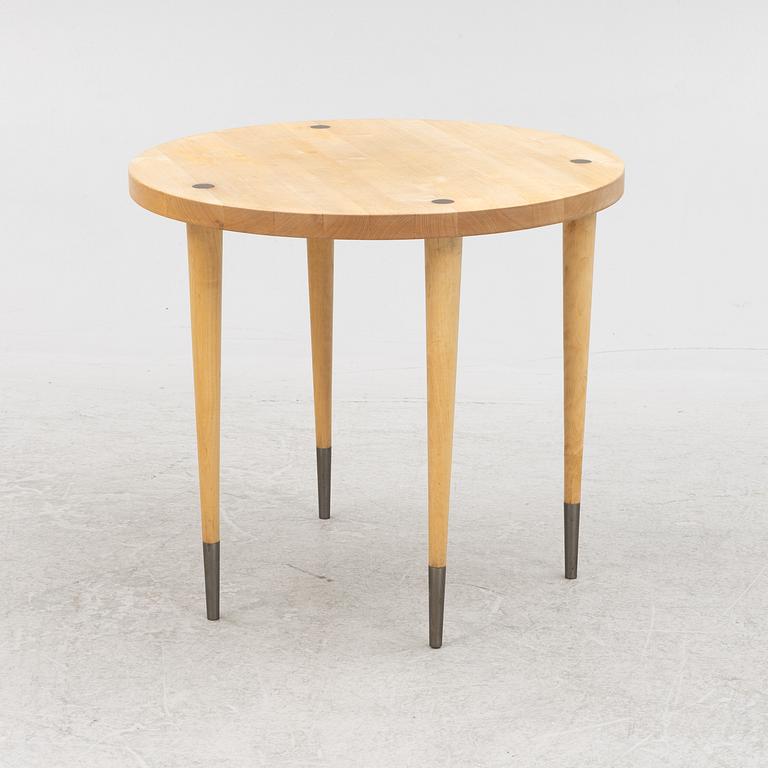 Kerstin Olby, a table, Trätina, circa 2000.
