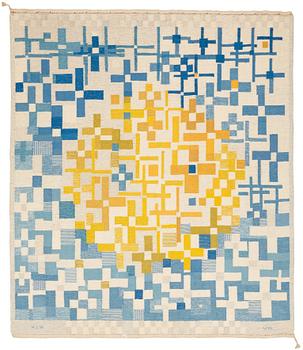 236. A CARPET, flat weave, ca 219 x 189 cm, signed KLH VN (Kristianstad läns hemslöjd, Veronica Nygren).