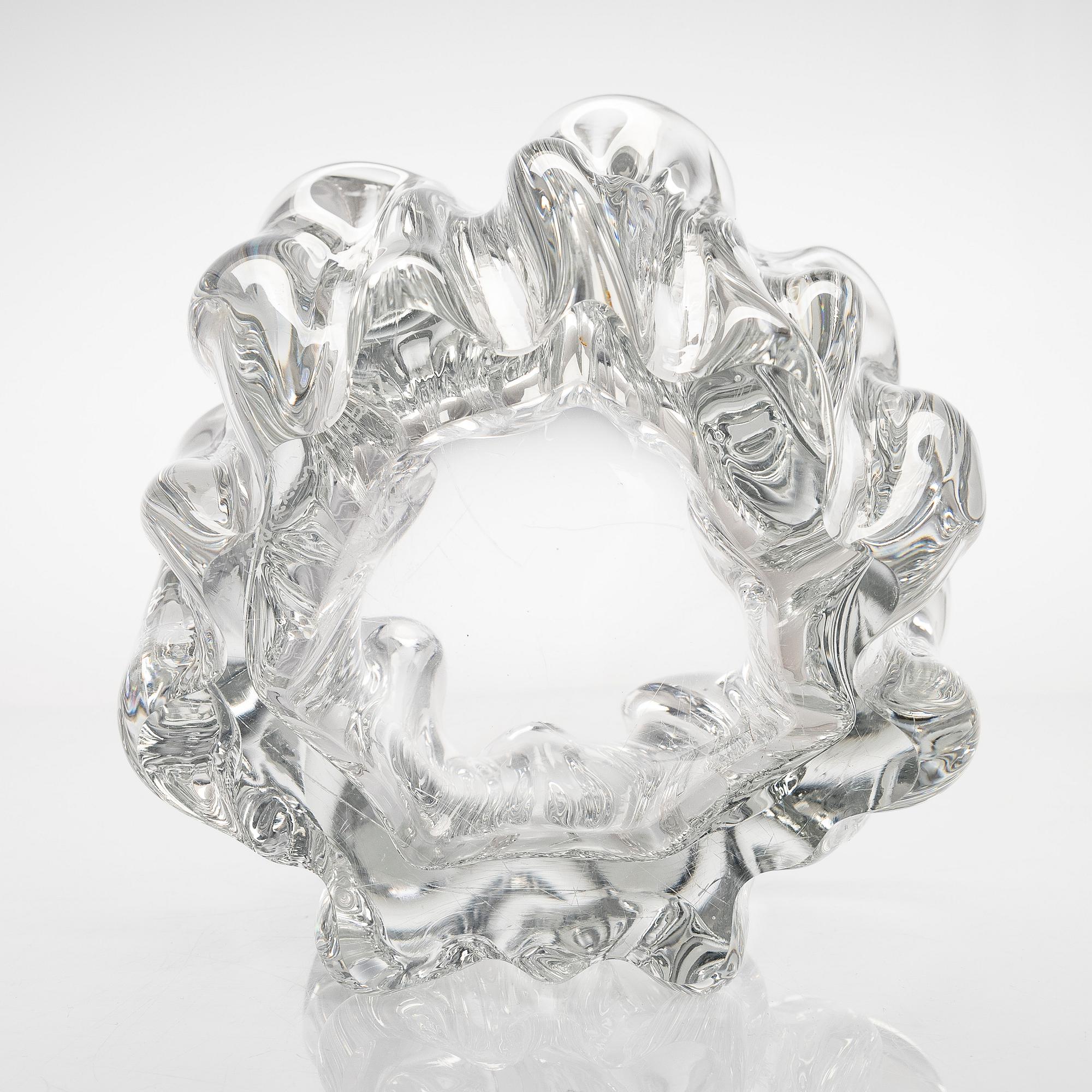 Tapio Wirkkala, A 'Kalvolan kanto' glass vase, signed Tapio Wirkkala - 3241.