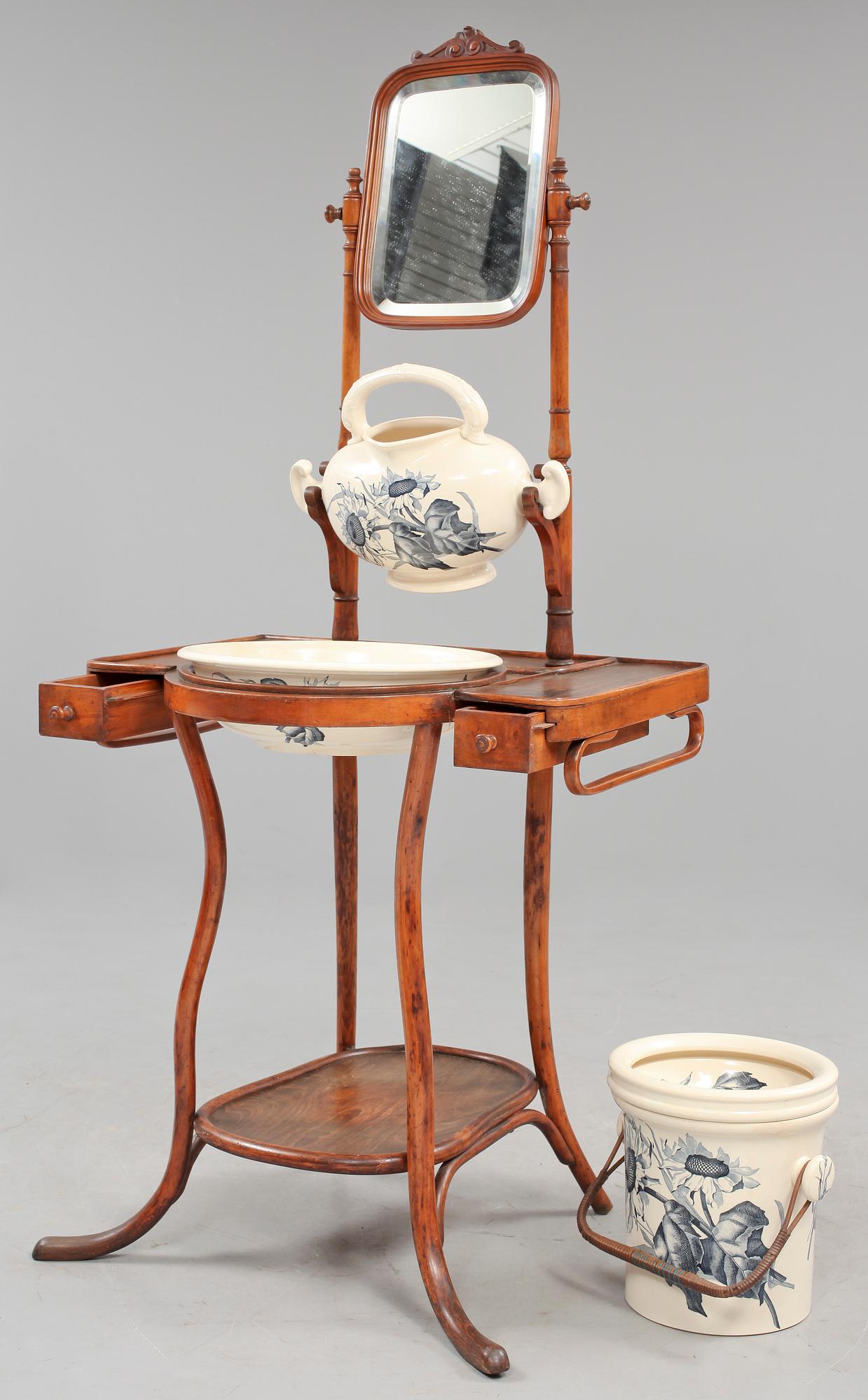 TOALETTMÖBEL, Frankrike, 1800/1900-tal.