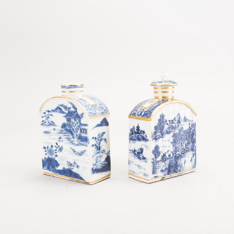 A set of two Qianlong porcelain tea caddies.