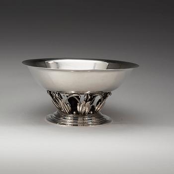 GEORG JENSEN, praktskål, Köpenhamn 1933-44, sterling. Design nr 306 A,