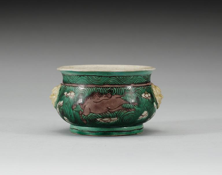 A Wucai censer, Qing dynasty, 17th Century.