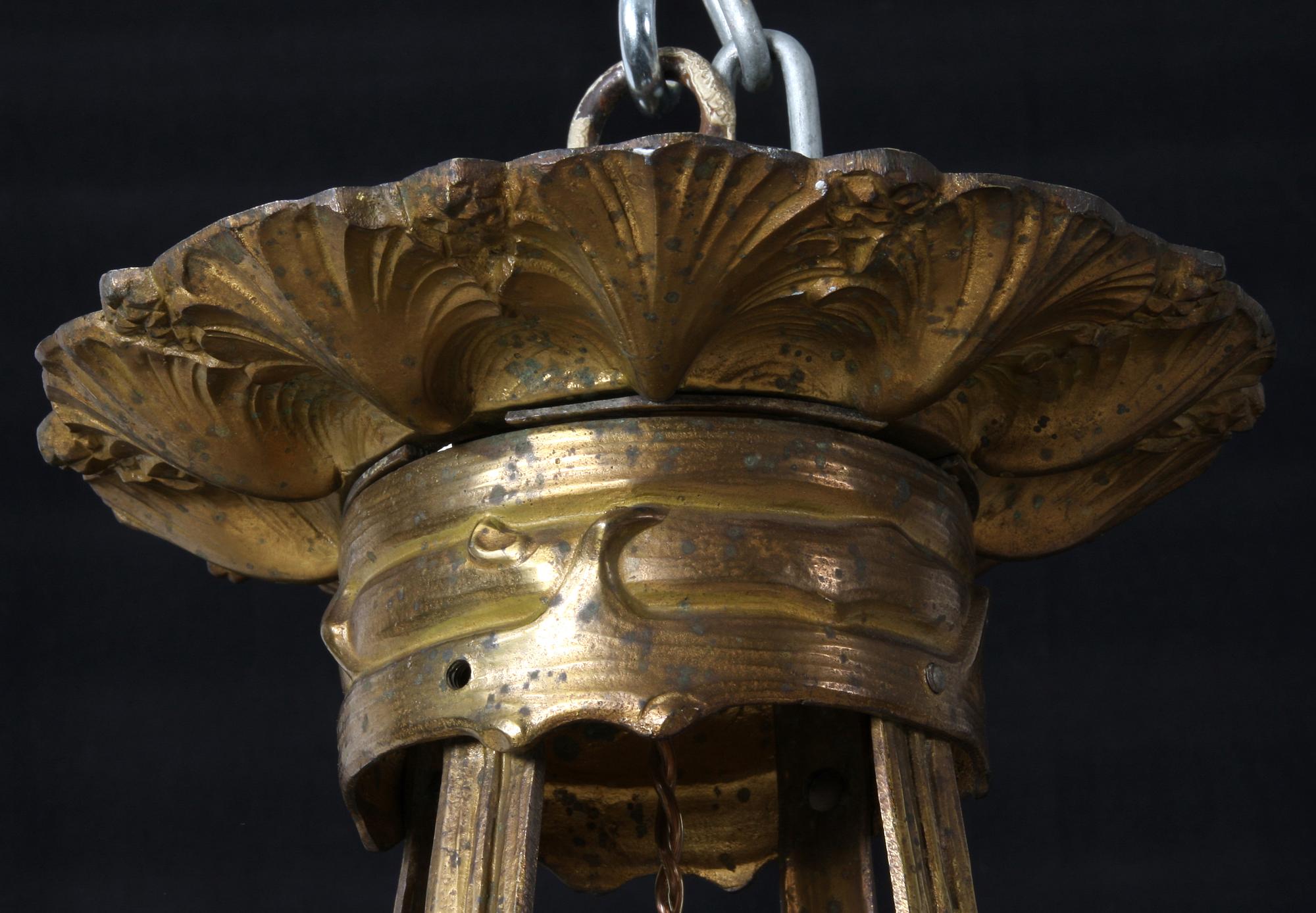 TAKLAMPA, patinerad brons, Böhlmarks, sannolikt Alice Nordin, jugend, 1910-tal, h 90.