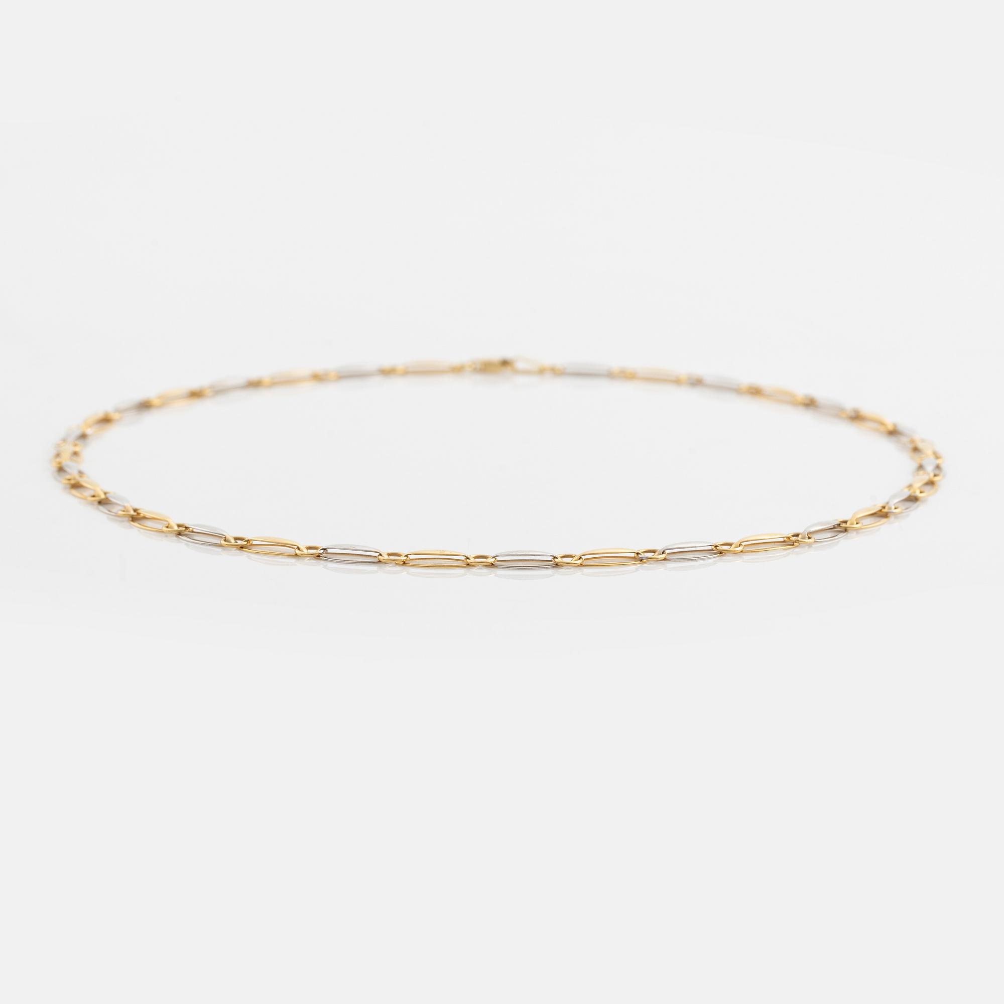 18K gold necklace.