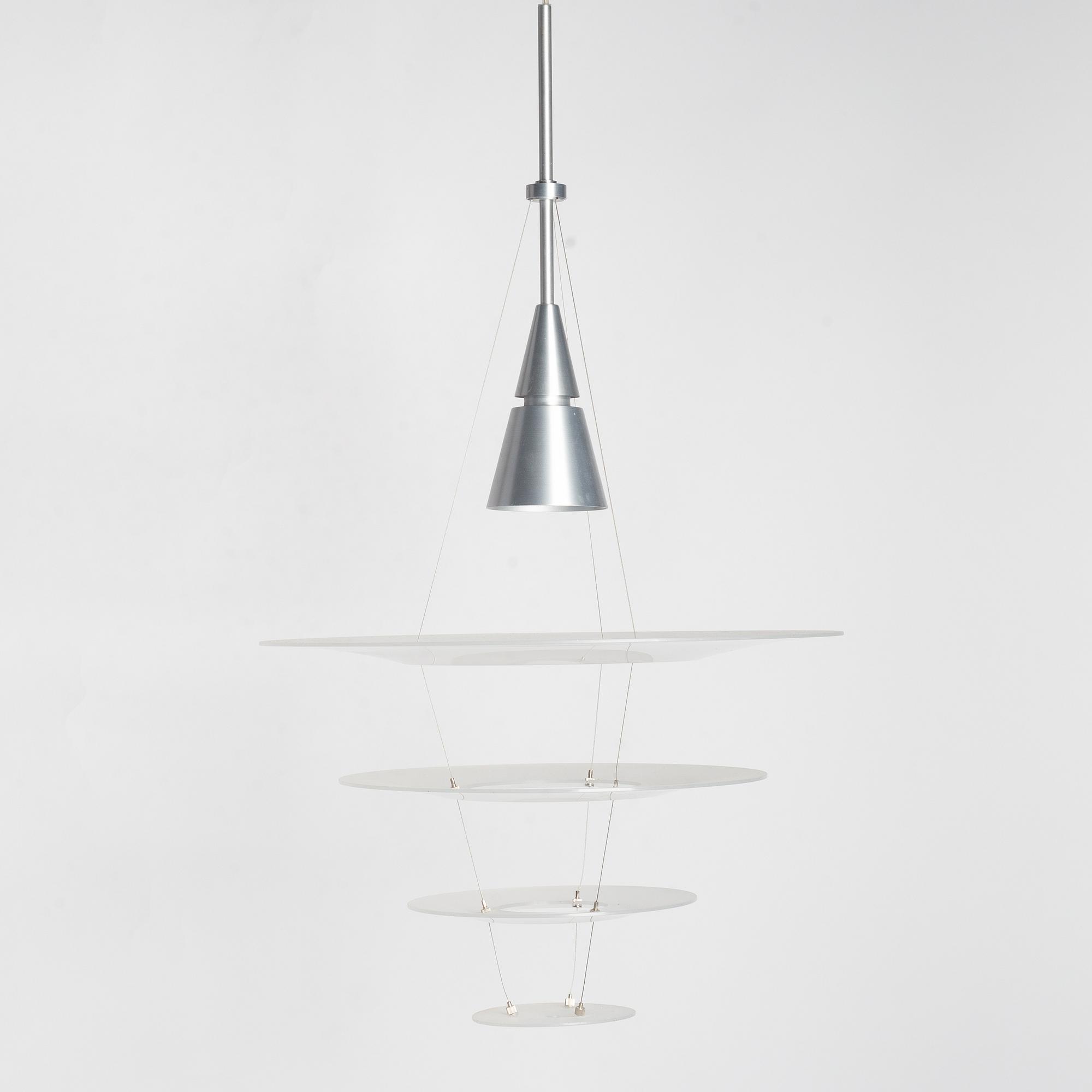 Shoichi Uchiyama, taklampa, "Enigma", Louis Poulsen, Danmark, sent 1900-tal.