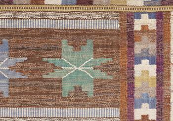 CARPET. "Höstmattan". Rölakan (flat weave). 477 x 283 cm. Signed MMF (Märta Måås-Fjetterström).