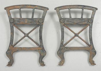 GAVLAR till parkbänk, "Parkbänk no 2", Folke Bensow, Näfveqvarns Bruk, 1900-talets första hälft.