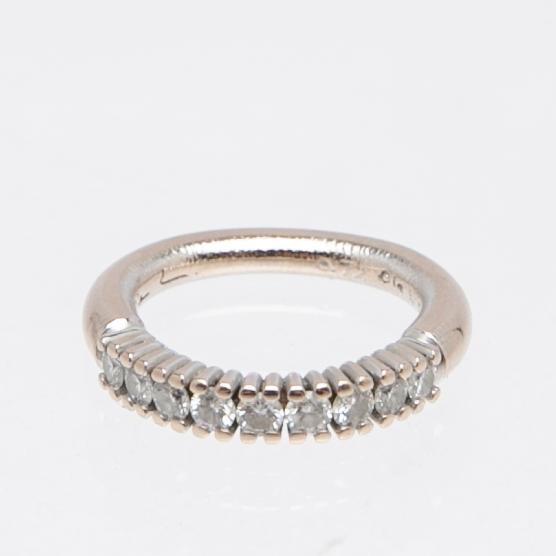 Ole Lynggaard, ring, 18K white gold with brilliant-cut diamonds.