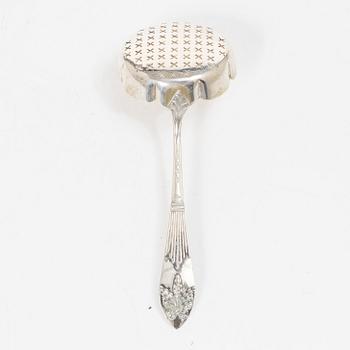 Sugar bowl, sugar spoon and salt cellar, silver, CG Hallberg and GAB, Stockholm, 1899–1917.