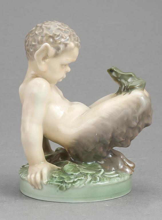 FIGURIN, porslin, Christian Thomsen. Royal Copenhagen.