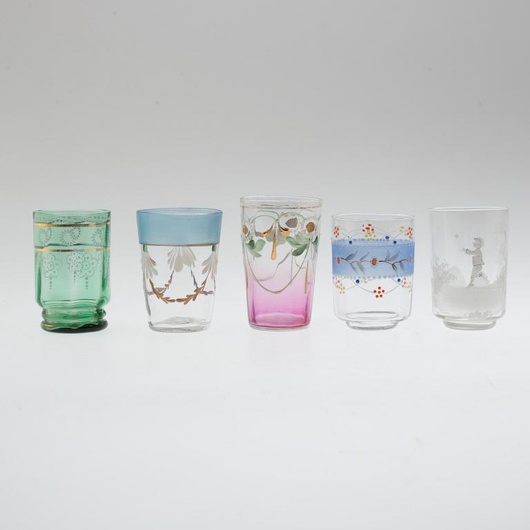 VATTENKARAFFER MED GLAS, 5 st, glas, omkring år 1900.