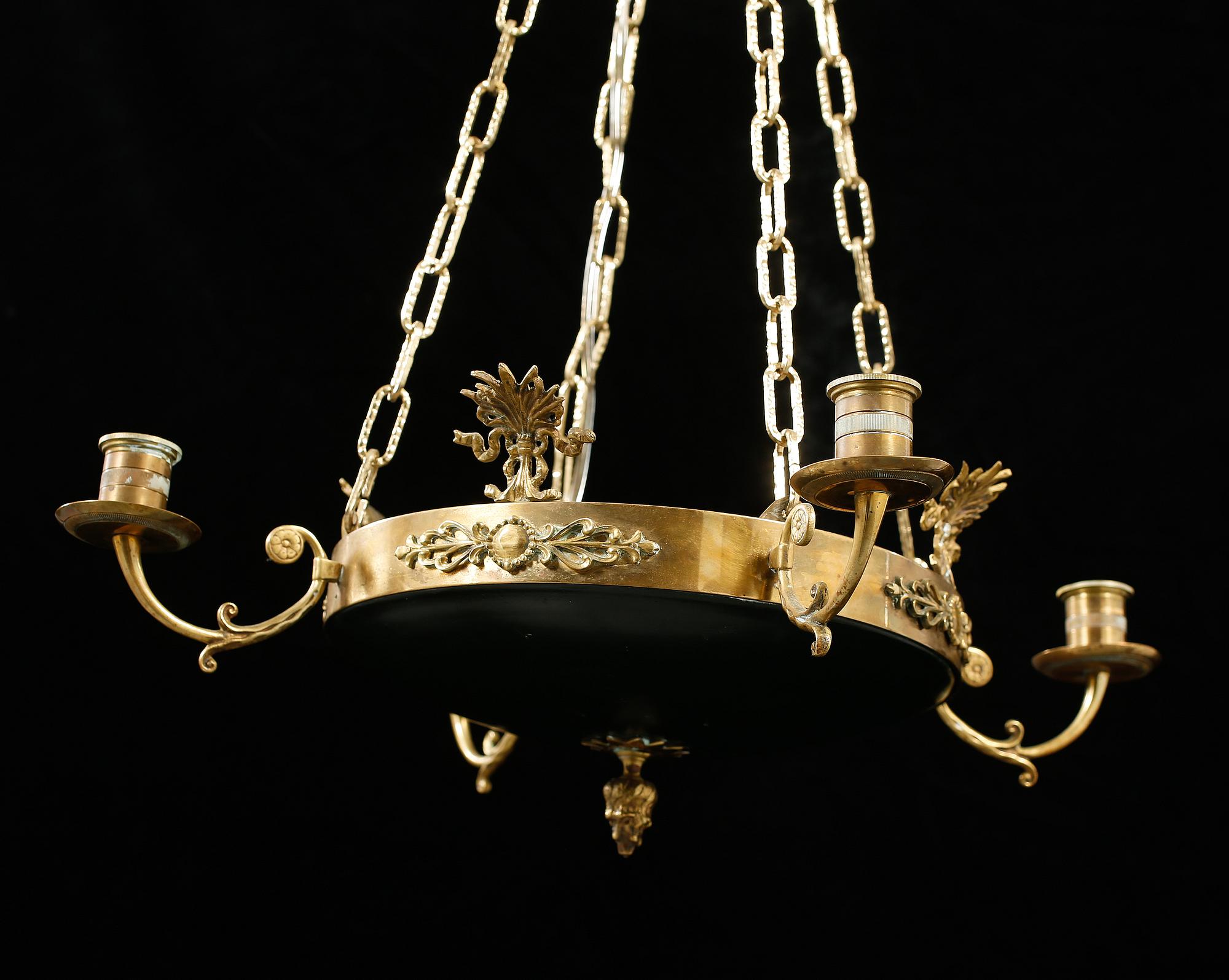 TAKAMPEL, empirstil, 1900-talets mitt, höjd ca 75 cm.