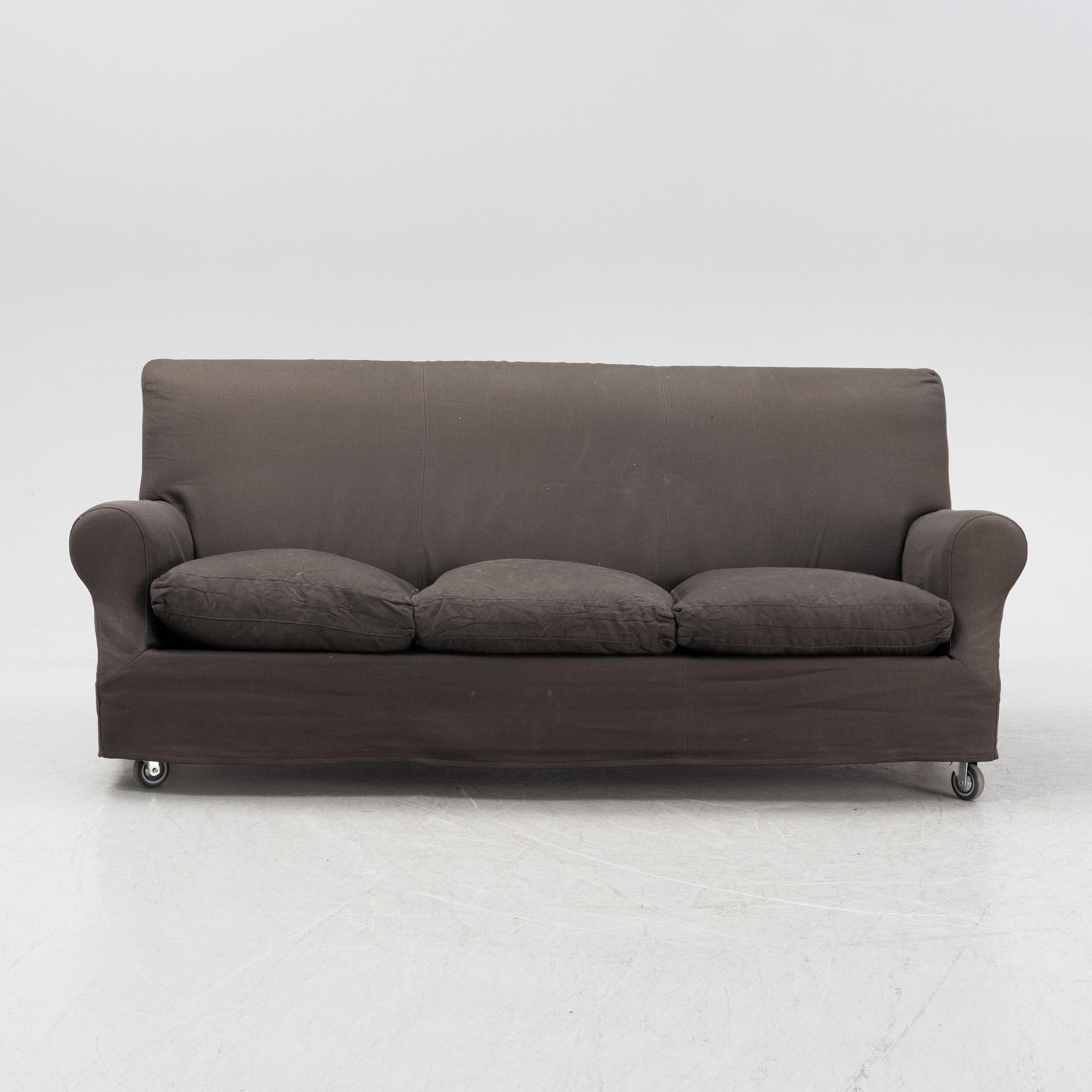 Antonio Citterio, a 'Nonnamaria' sofa, Flexform, Italy.