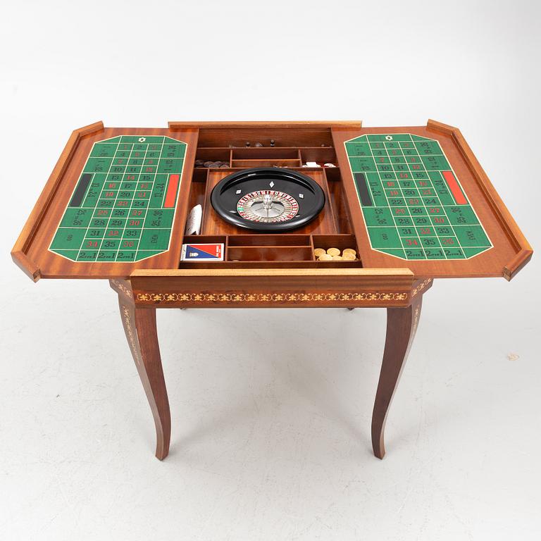 A game's tables, Italy, second half of the 20th century.