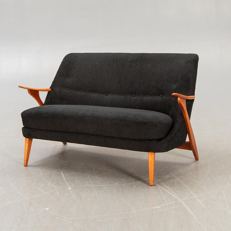 A 1950/60s sofa.
