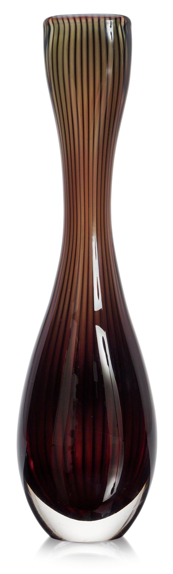 A Vicke Lindstrand glass vase, "Colora", Kosta 1950´s.