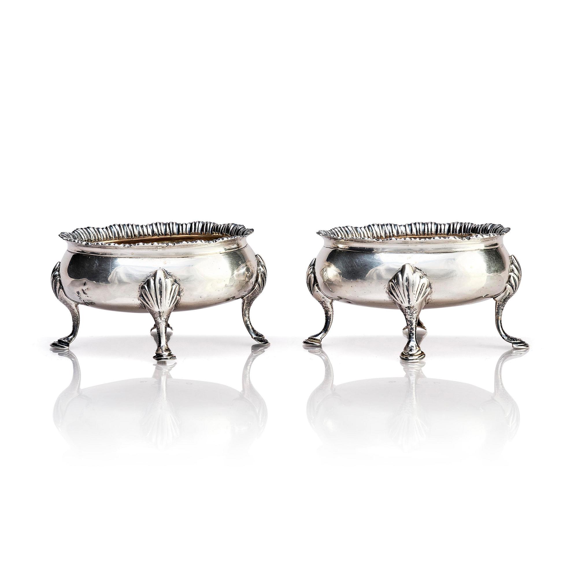 Benjamin Mountigue, saltkar, ett par, silver, London 1783.