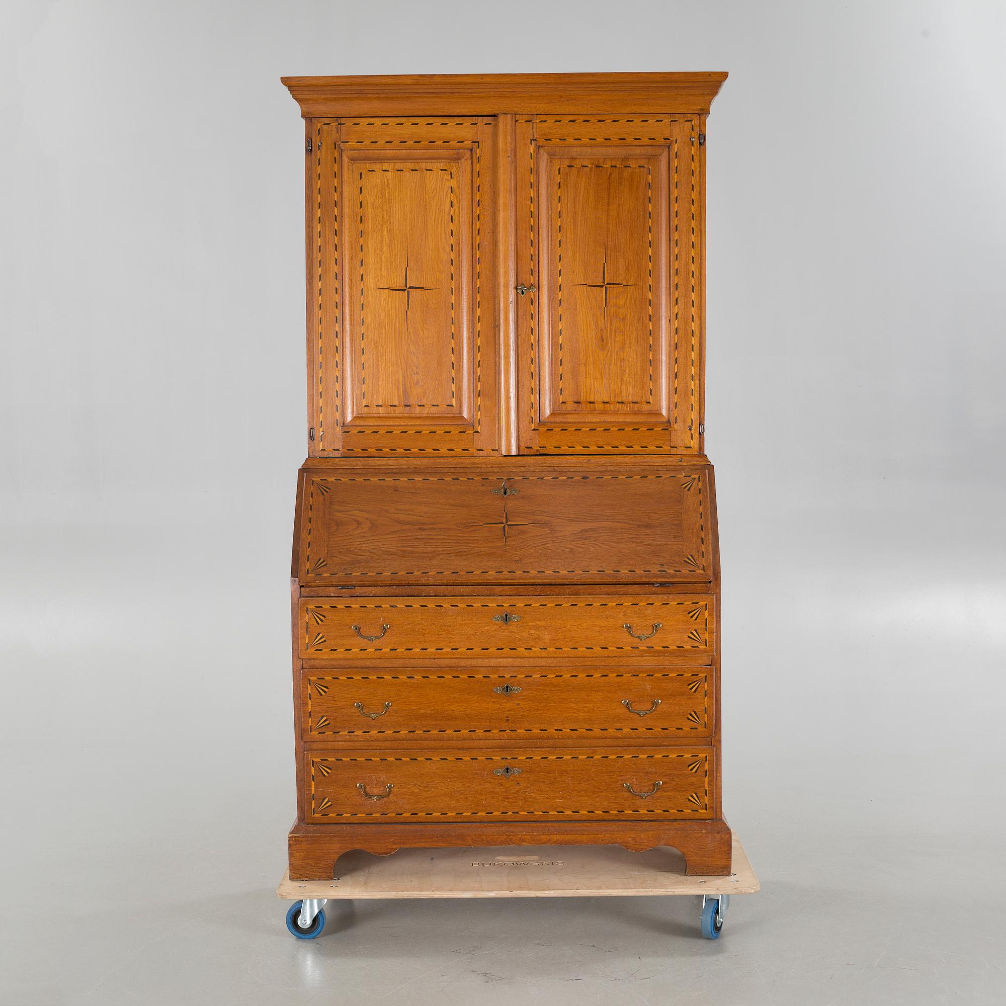 A writing cabinet, probably from Småland, first half of the 19th century.