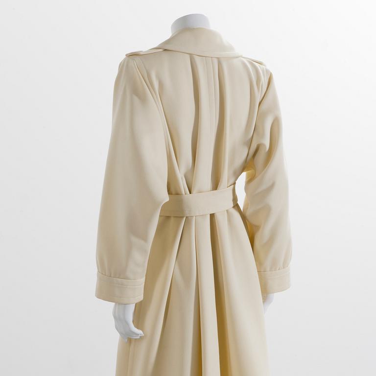 COAT, Yves Sain Laurent, creme colored wool blend, size 36.