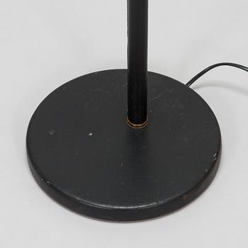 Alvar Aalto, lattiavalaisin, A811, Valaistustyö.