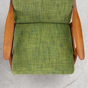 Hans J. Wegner, Armchairs, a pair, “GE 240”/“Cigarren”, Denmark, 1960s.
