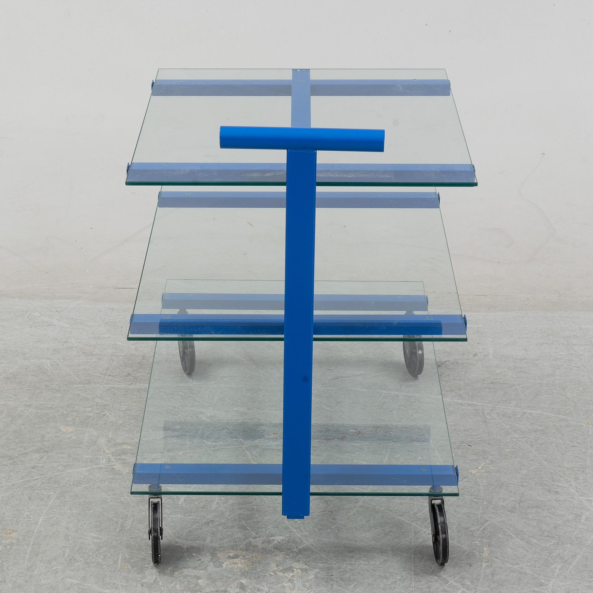 Josef Frank, tevagn, modell 691, för Firma Svenskt Tenn.