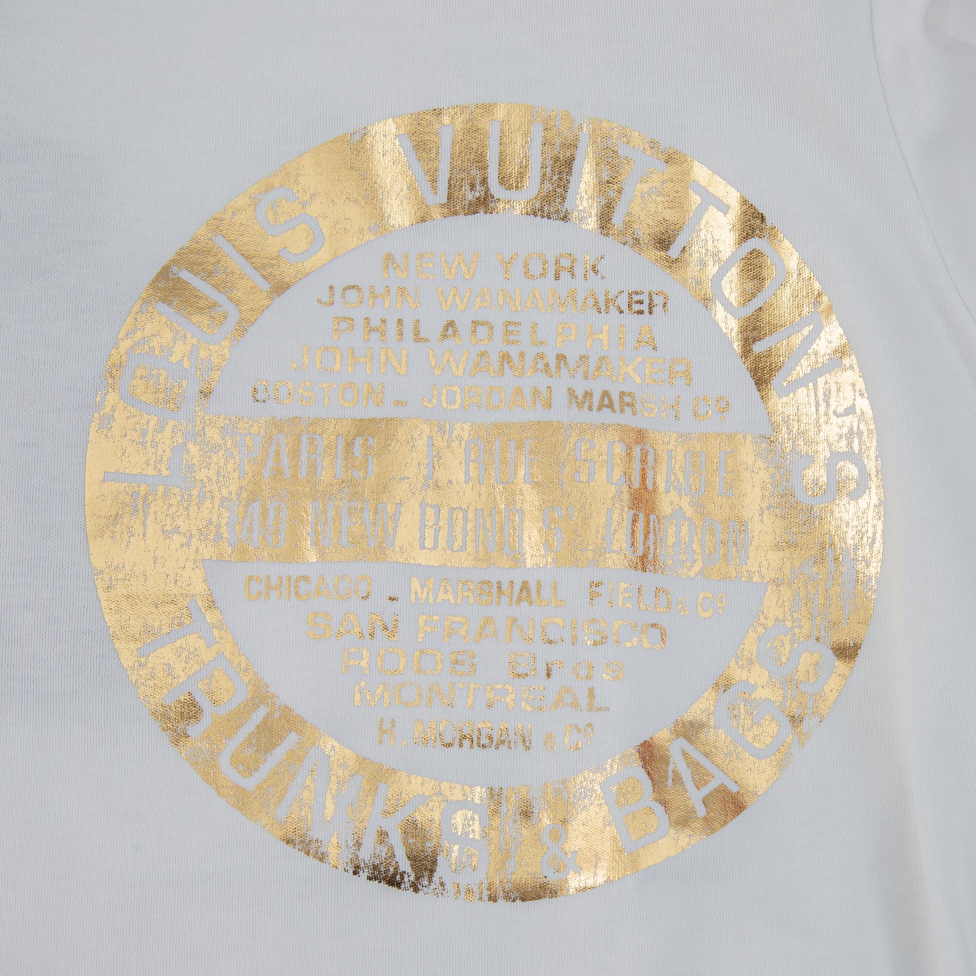 LOUIS VUITTON, T-shirt, size L.