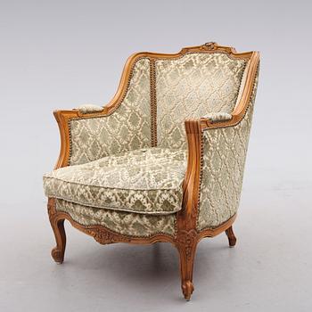 FÅTÖLJ, rokokostil, 1900-talets mitt.