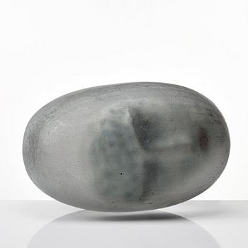Bertil Vallien, skulptur, vilande huvud, "Resting head", Kosta Boda, unik.