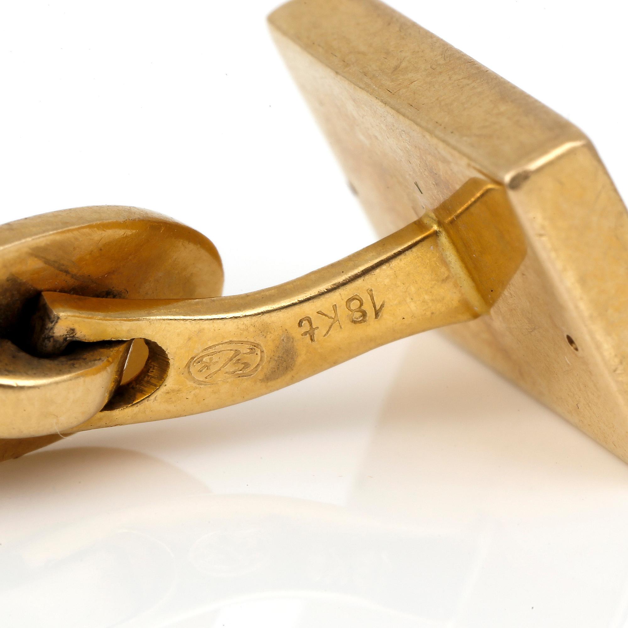 MANSCHETTKNAPPAR, ett par, 18K guld.