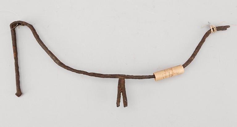 LJUSSTAKE, järn, möjligen 1600-tal.