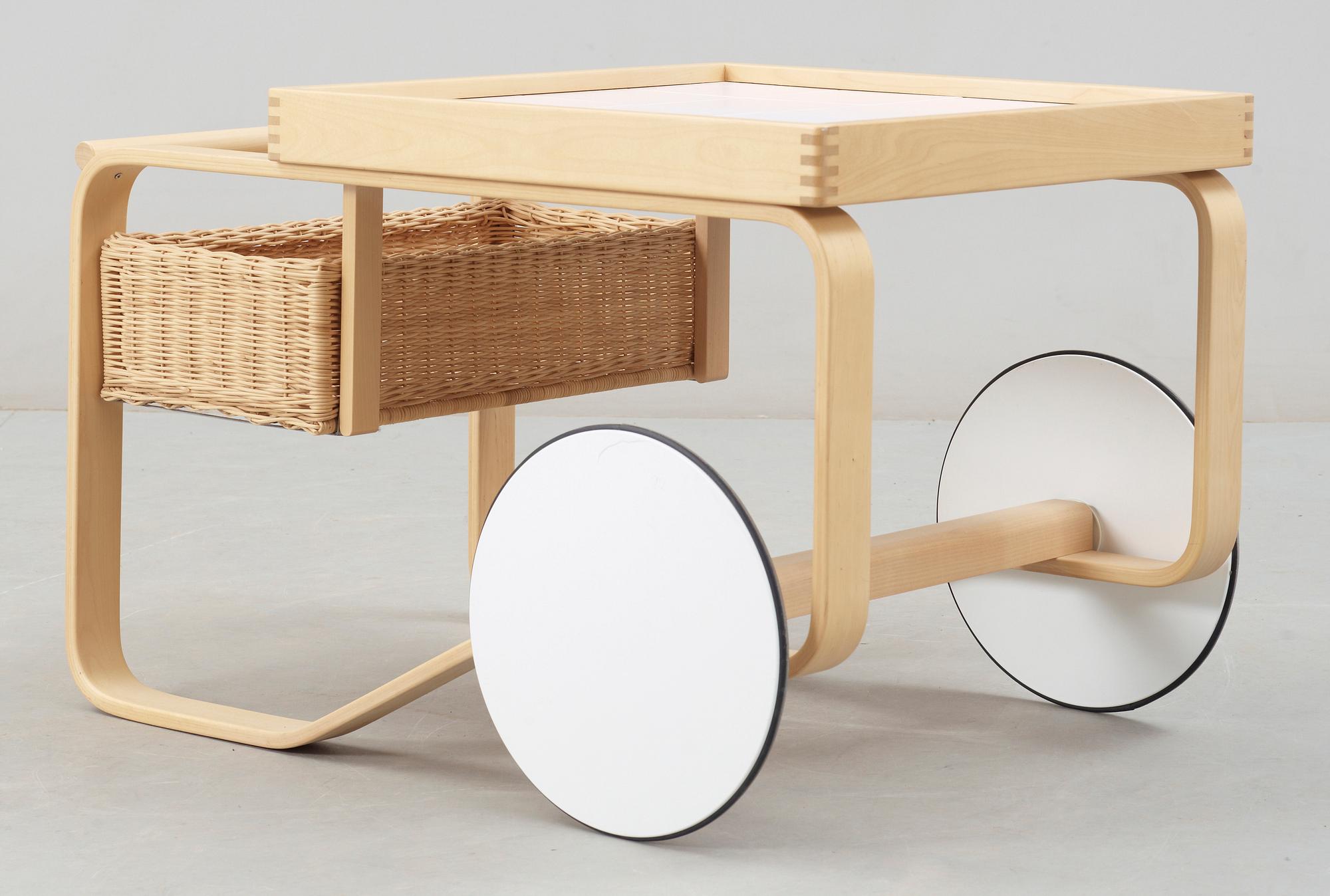 SERVERINGSVAGN, "900" Alvar Aalto, 1900-talets andra hälft.