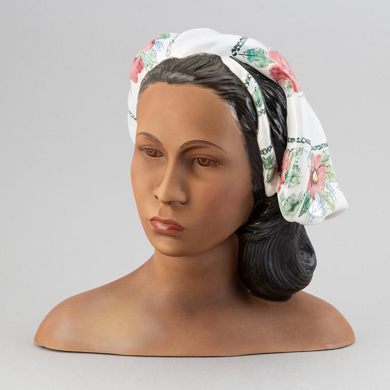 Le Bertetti, a "Hawayana" ceramic bust, Torino, Italy 1950's, N. 69.