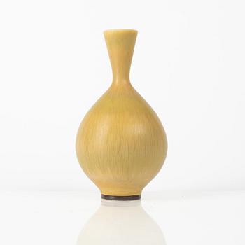 Berndt Friberg, a stoneware vase, Gustavsberg Studio, Sweden 1971.