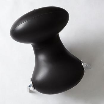 Marc Newson, an 'Embryo Chair', Idée, Japan, post 1988.