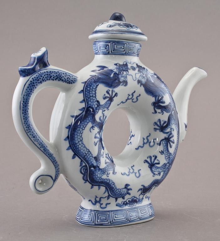 KANNA, porslin, Kina, 1900-tal.