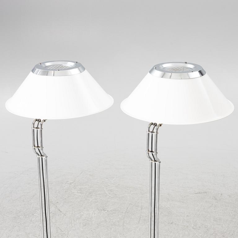 Per Sundstedt, golvlampor, ett par,  samt bordslampa, "Mars", Kosta Lampan, resp Ateljé Lyktan, sent 1900-tal.