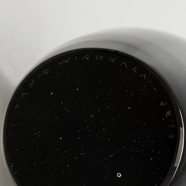 Tapio Wirkkala, A glass vase, signed Tapio Wirkkala Iittala 3299.