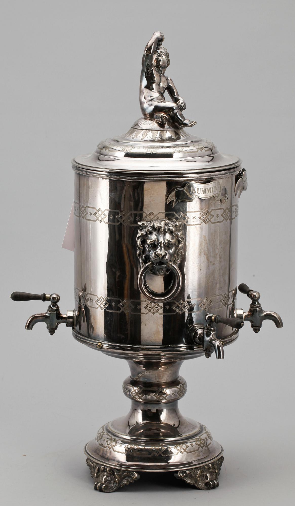 BRÄNNVINSCISTERN, nysilver, nyrenässans, sent 1800-tal.