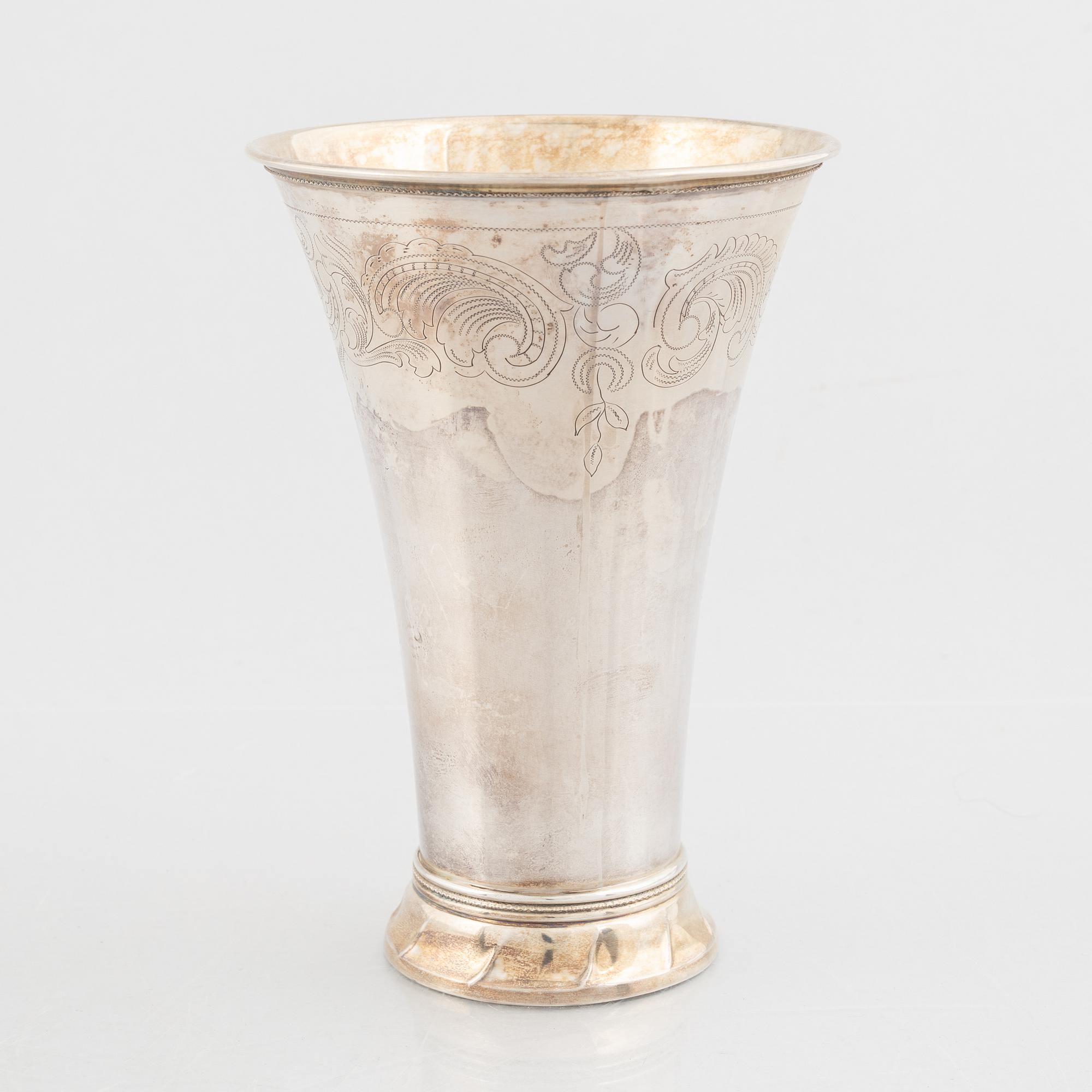 A Swedish silver beaker, mark of JL Hultman, Stockholm 1936.